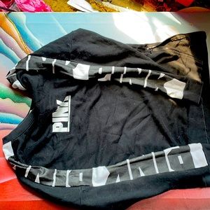 VSPINK RARE HTF SIDE•ZIP CREW SWEATSHIRT SIZE XS!